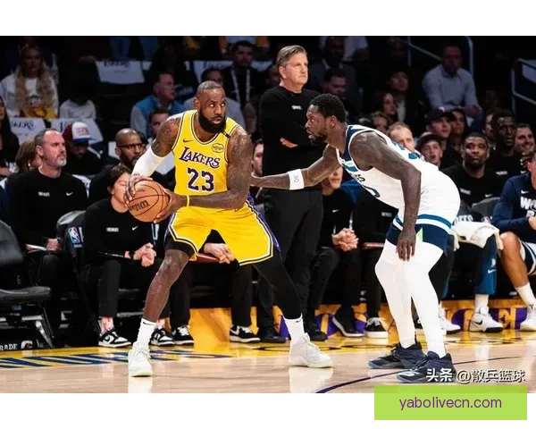 41岁詹皇单核冲击季后赛湖媒晒18詹高呼信赖死亡之瞳再临世 41岁詹皇单核冲击季后赛湖媒晒18詹高呼信赖死亡之瞳再临世