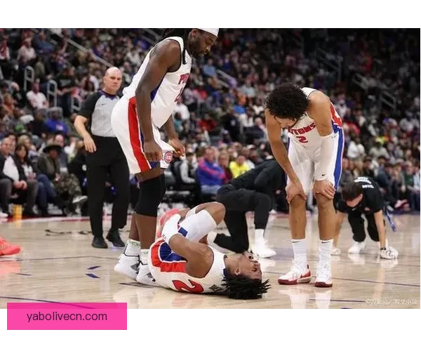 活塞横扫76人锁定东部第一詹金斯两双乔治复出近六战五场20+